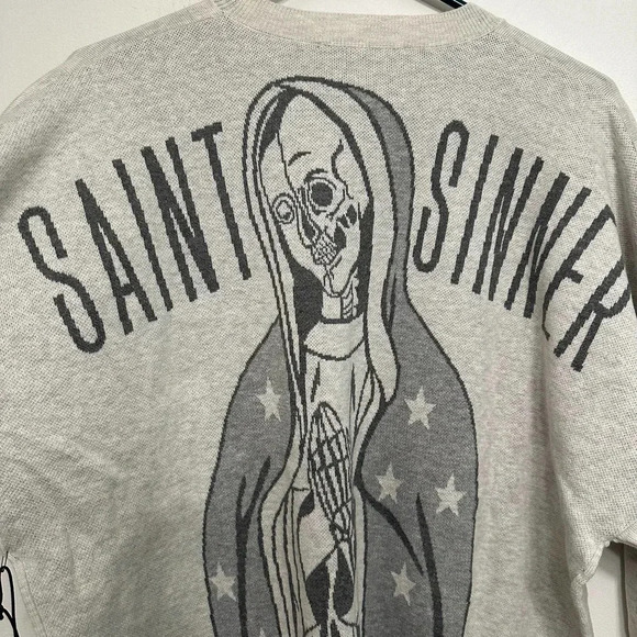 Spirit Jersey NWT’s Saints and Sinners sweatshirt. Unisex size medium - Picture 6 of 9